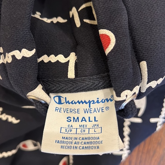 🏆Champion Reverse Weave Cropped Hoodie! - Picture 7 of 7